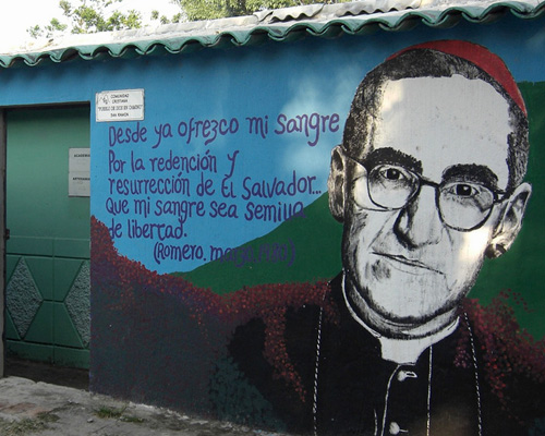 Romero, un sacerdote contro le dittature
