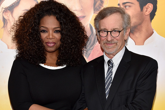 Spielberg: «Voterei Winfrey se si candidasse alla presidenza»
