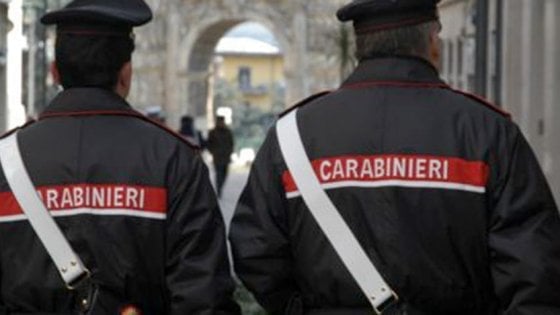 False prove contro un «terrorista».  Arrestati e sospesi tre carabinieri