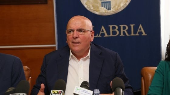 Mario Oliverio, presidente della Regione Calabria: «Un modello vincente, per questo dà fastidio»