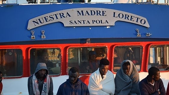 L’odissea del peschereccio spagnolo: rotta su Alicante