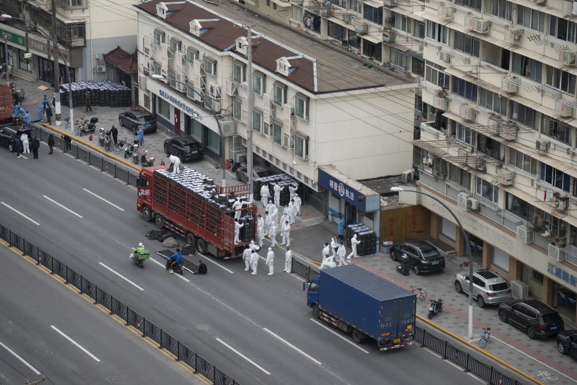 gettyimages-1239757494-shangai-covid-lockdown-cina