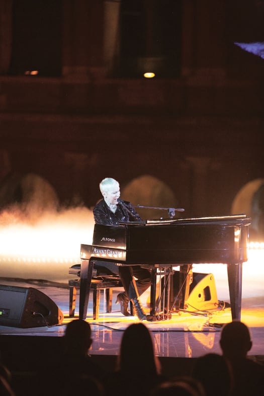 Annie Lennox, sogni incantati per pianoforte e voce