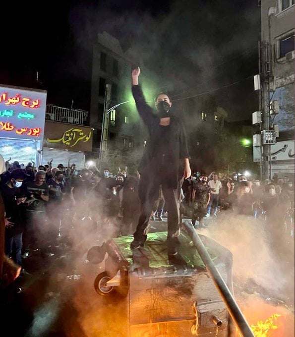 Iran, la repressione di una società ormai cambiata