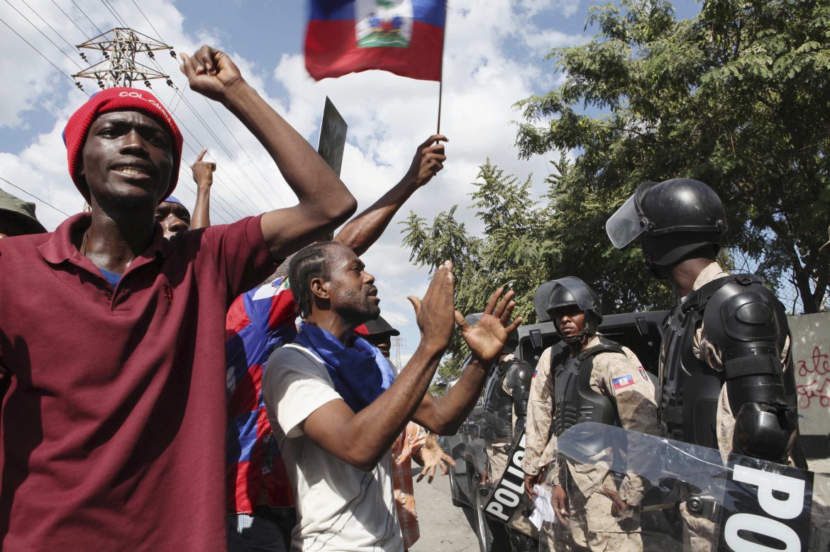 Scontri e proteste contro il presidente Michel Martelly