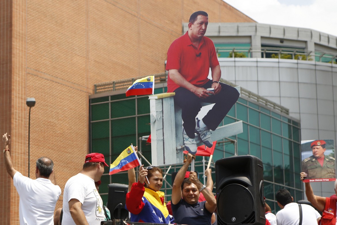 Nicolas Maduro accetta la mediazione del Vaticano