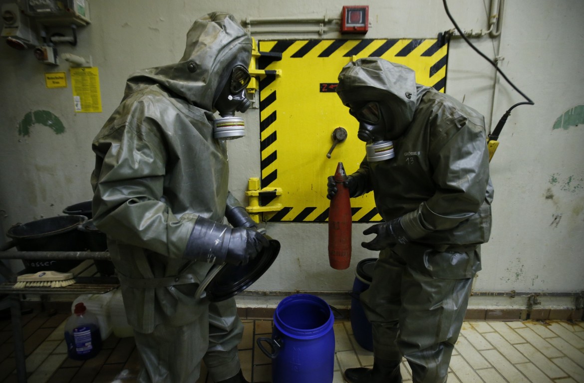 Le armi chimiche sbarcano in Sicilia