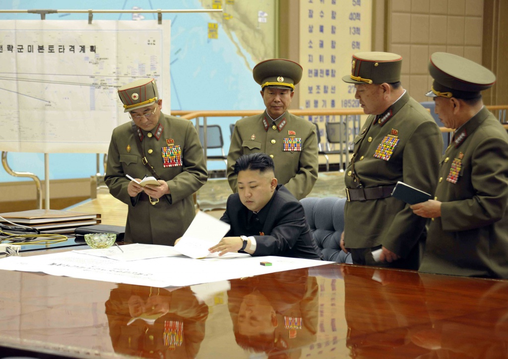 Kim Jong-un allerta i missili
