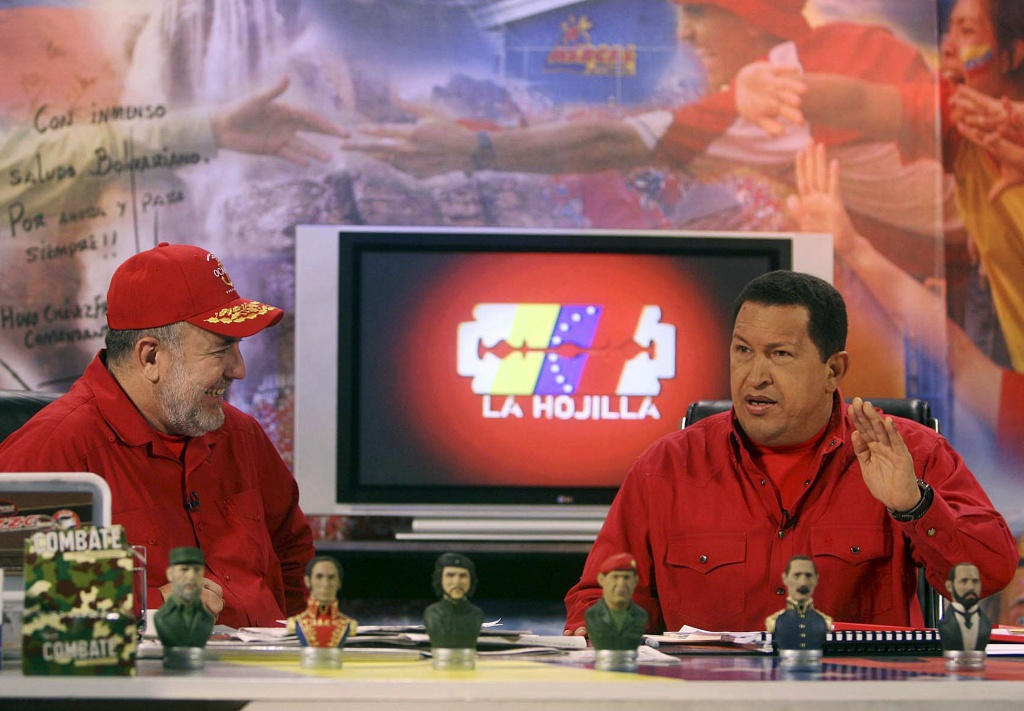 Fuoco e fango contro Nicolas Maduro