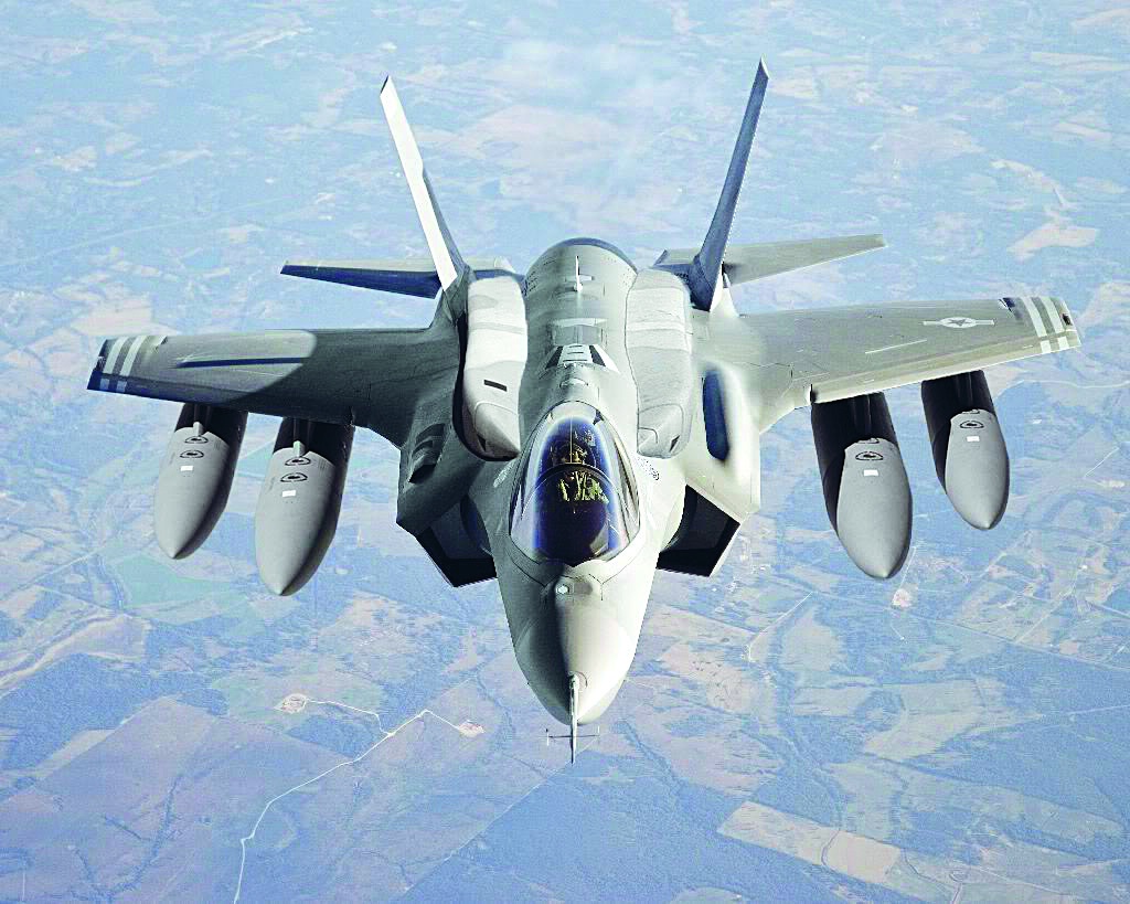 La Camera voti lo stop agli F-35