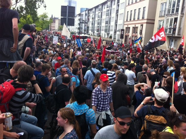 Un’eterogenea coalizione per Blockupy Francoforte