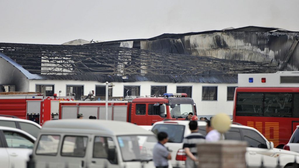 Incendio in fabbrica, strage di operai