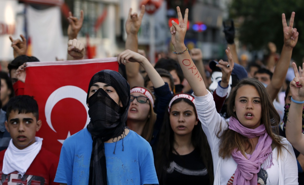 Il popolo di Taksim, un caleidoscopio di voci