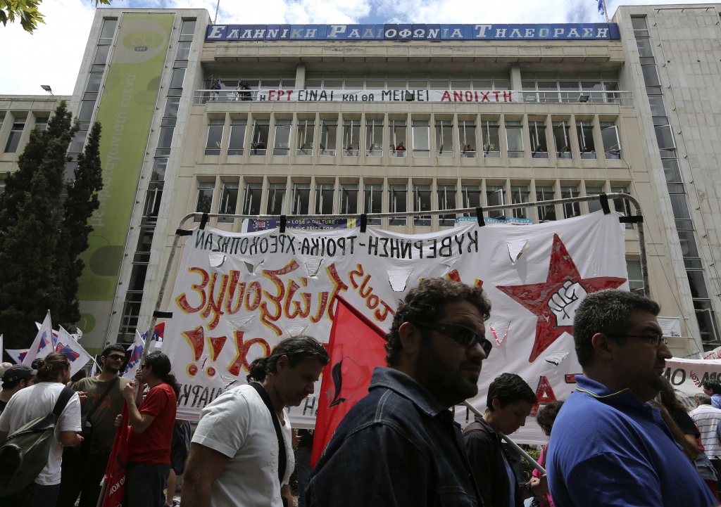 Stop della giustizia greca allo scioglimento della tv Ert