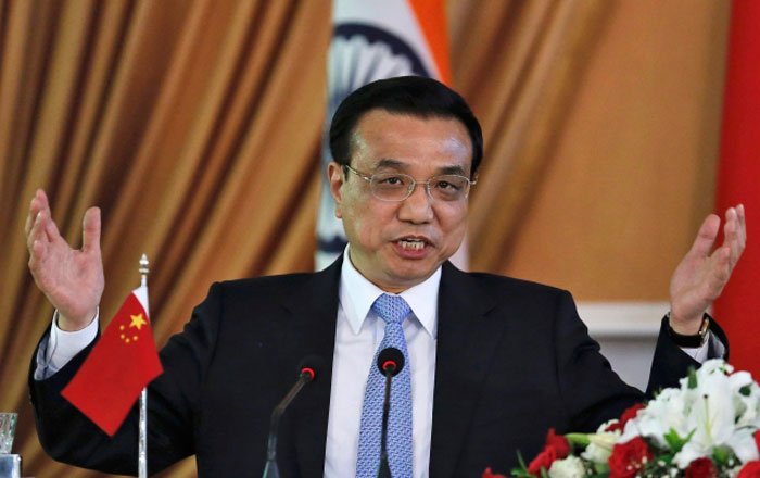 Il premier Li Keqiang fa il pompiere: «No alla mentalità da guerra fredda»