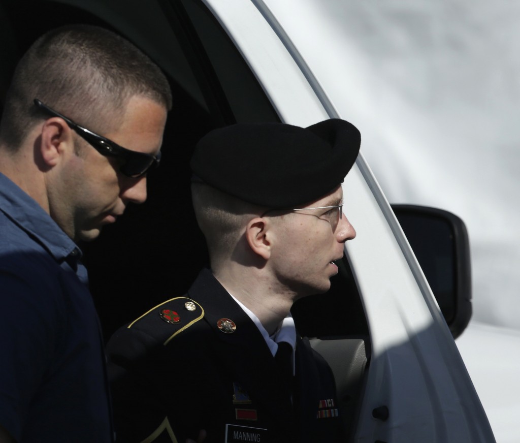 Il soldato Manning rischia 136 anni di galera
