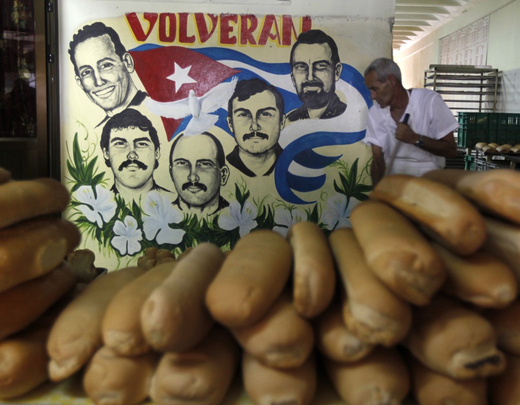 Cuba, Un nastro giallo per dire a Obama: «Ridacci i nostri Cinque compagni»