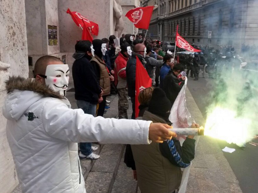 Occupata Piazza affari, cariche ad Ancona movimenti verso l’«assedio» del 19 ottobre