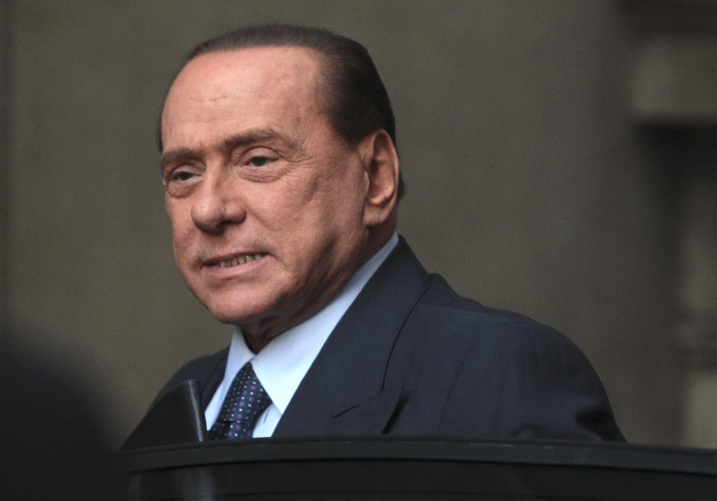 Berlusconi fa la colomba, i falchi lo stoppano