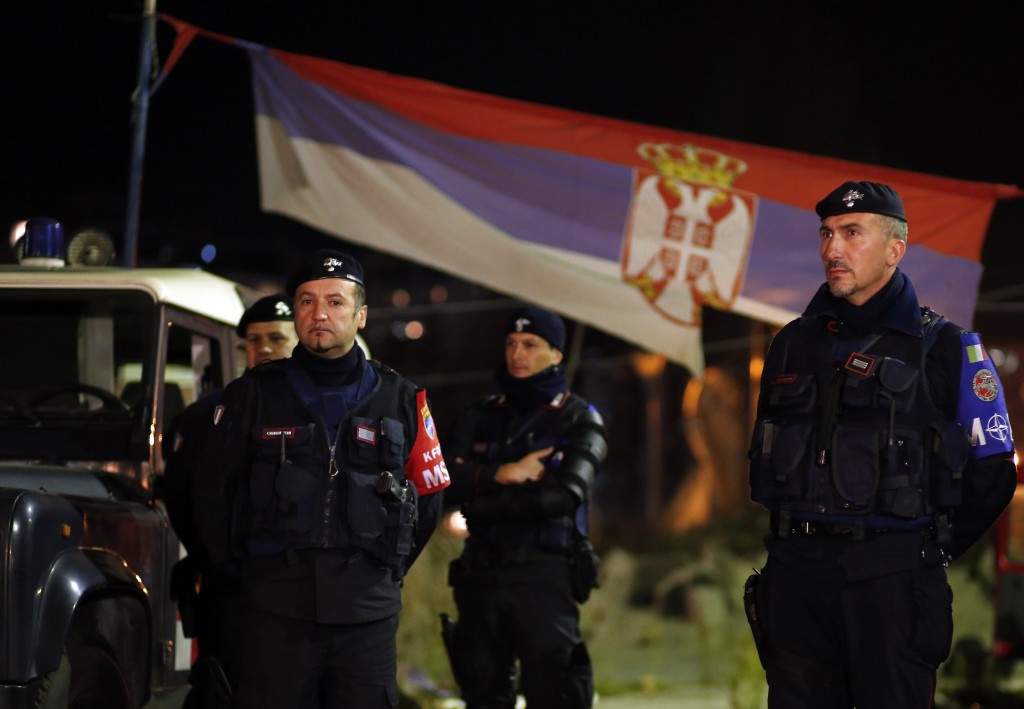 Fallisce l’accordo Ue: solo il 45% alle urne, il nord serbo boicotta