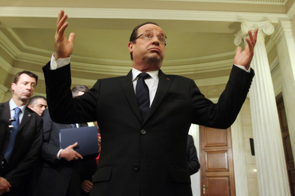 “Economist” e “Le Monde” trafiggono Hollande