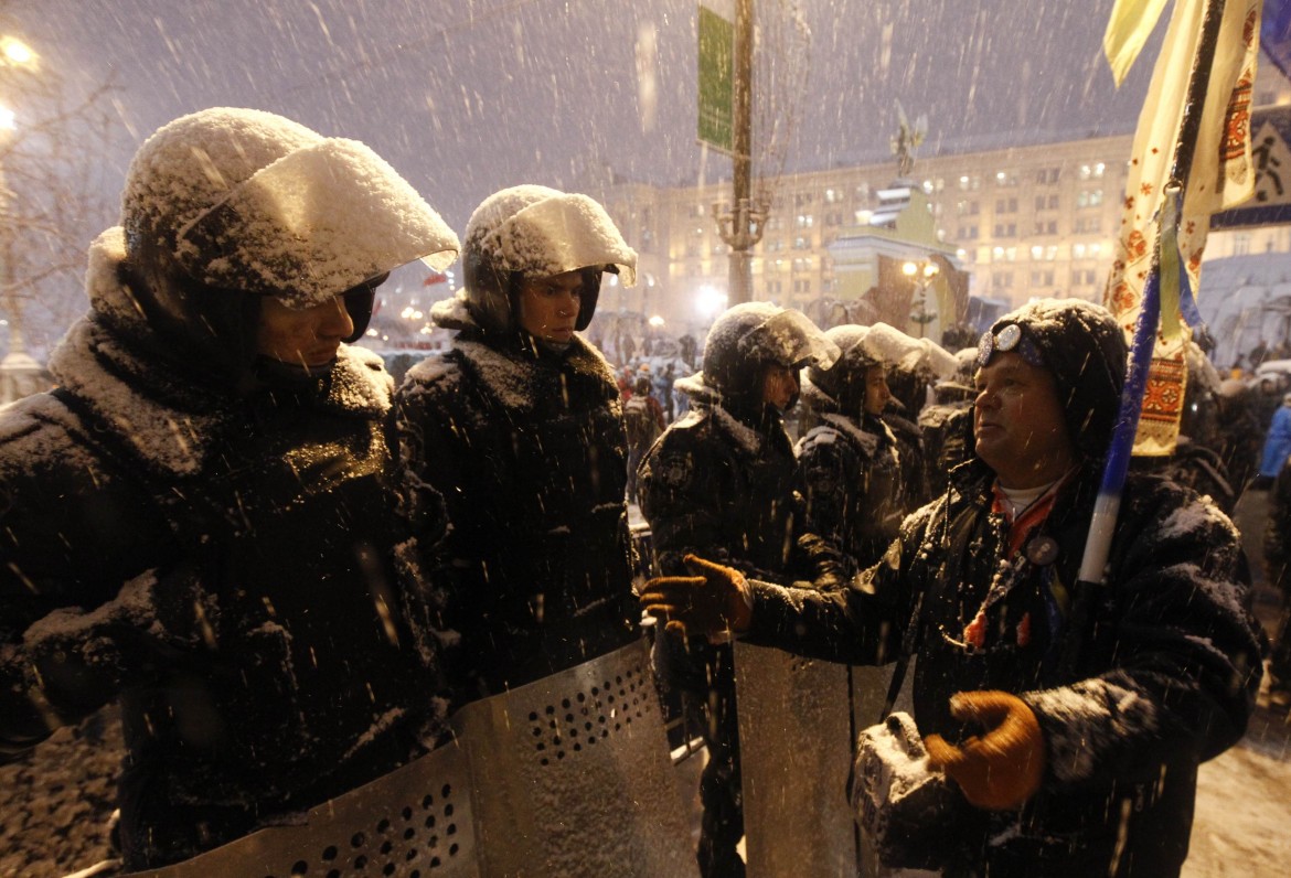 A Kiev aumenta la tensione