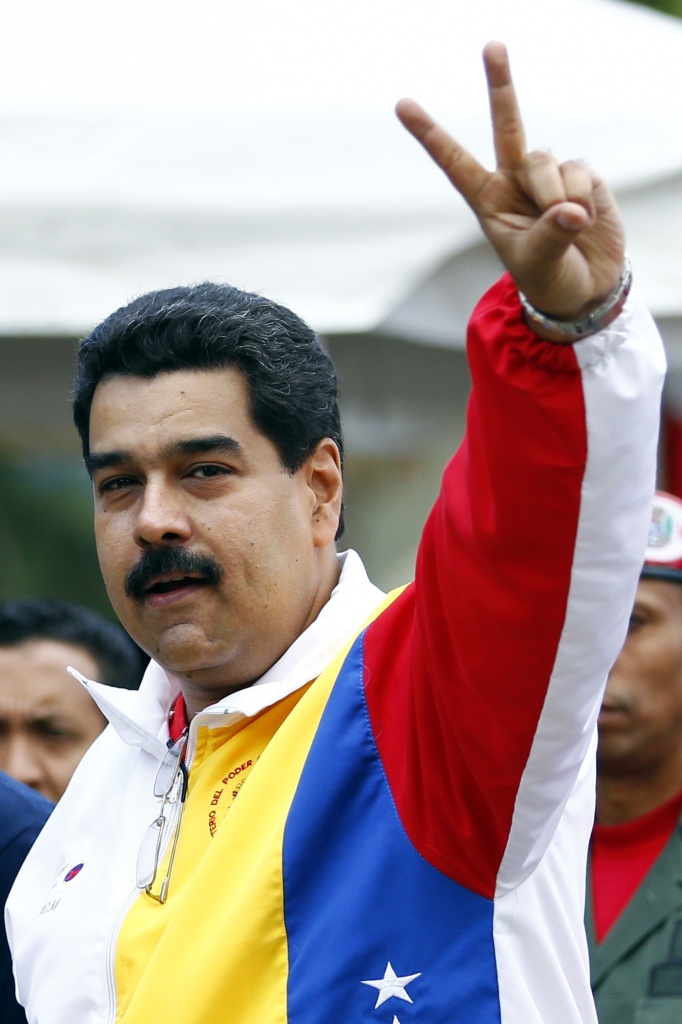 Amministrative, vincono con il 54% i socialisti (Psuv) di Maduro