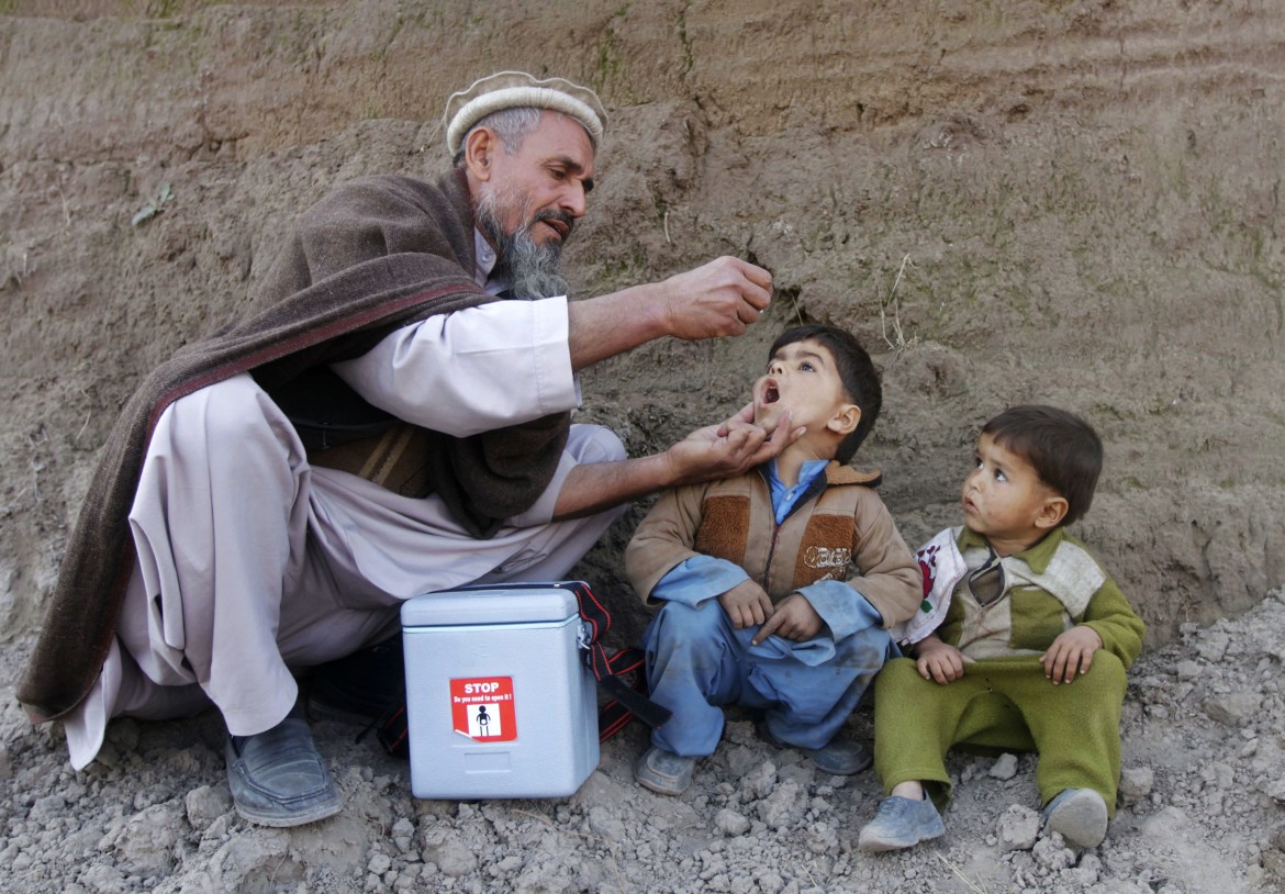 Torna la polio, i danni «collaterali» della guerra