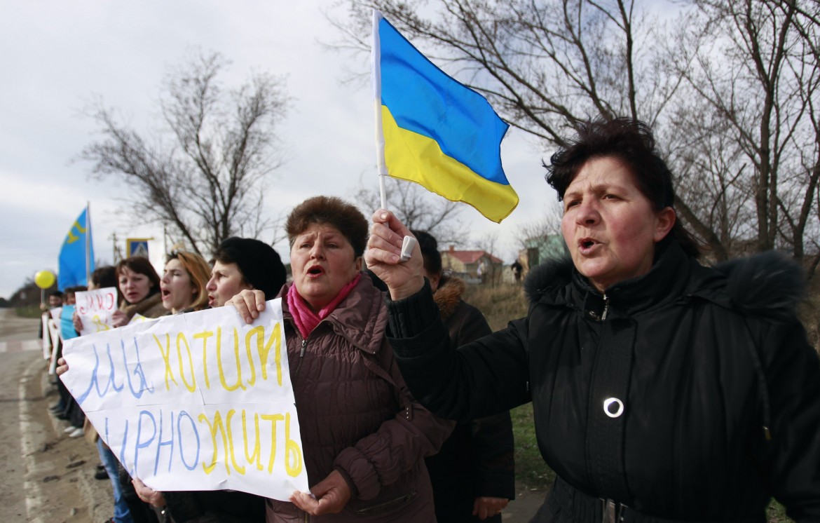 Deputati e oligarchi in fuga da Yanukovich