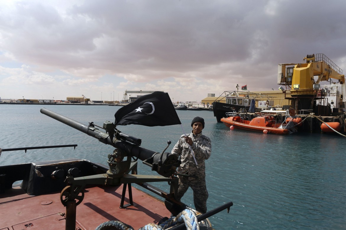 Blitz Usa contro la petroliera libica ribelle