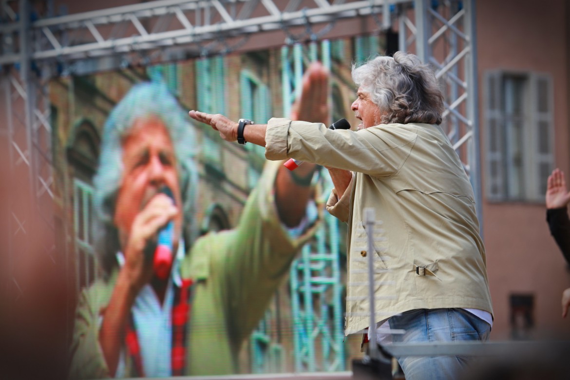 Beppe Grillo senza freni:  «Io sono oltre Hitler»