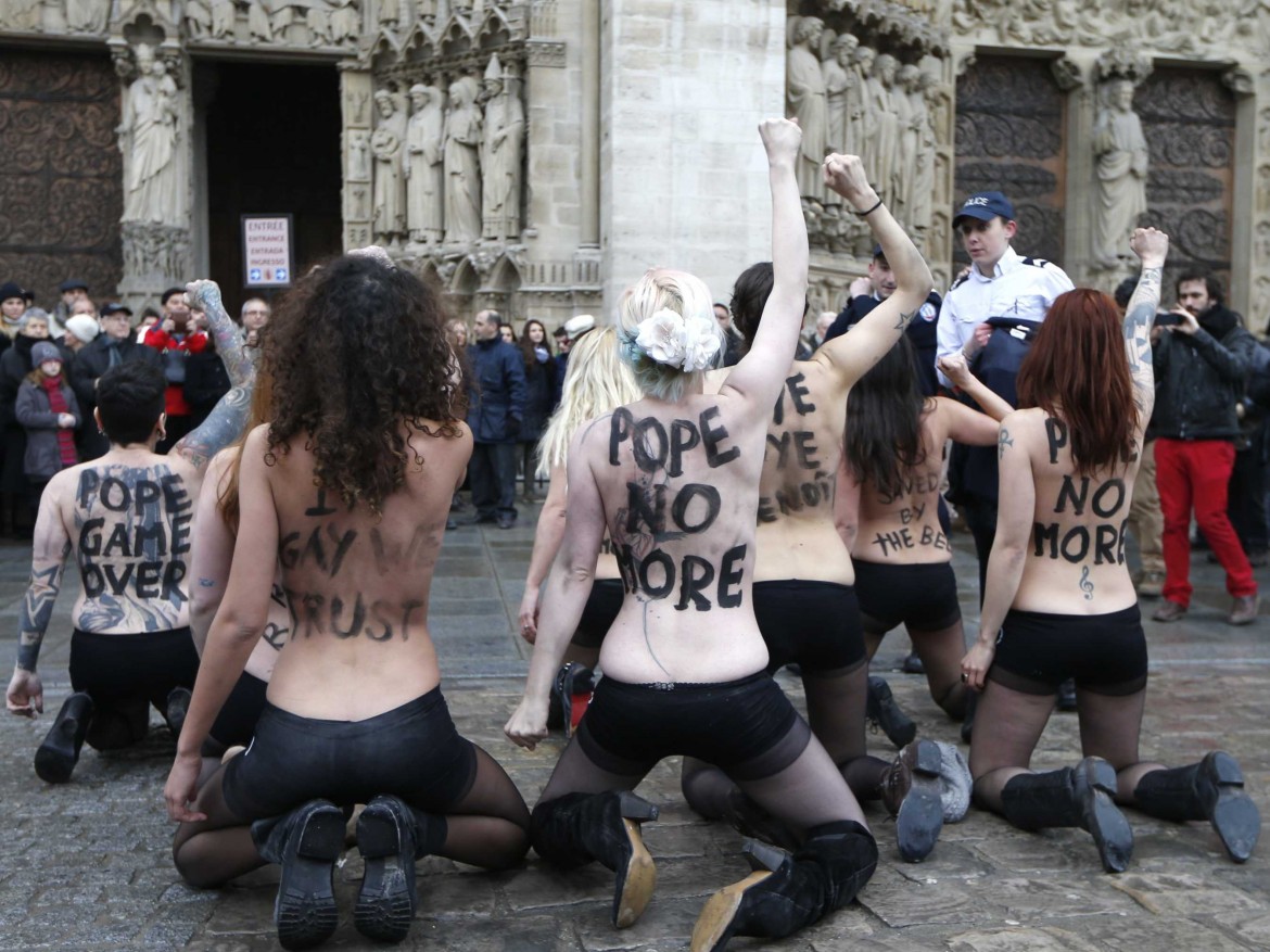 Femen, la vera arma è il nostro corpo