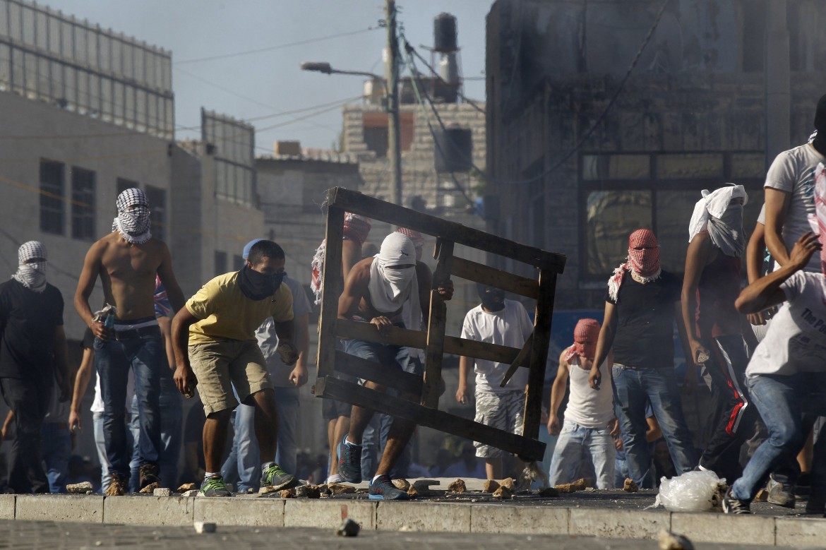 Dopo i quattro israeliani uccisi, comincia lo stillicidio di vite palestinesi