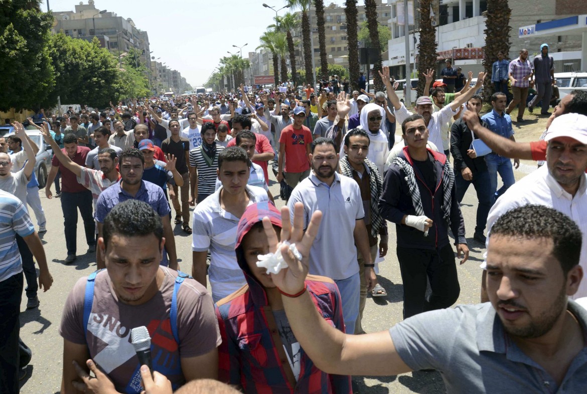 Egitto, «un anno di torture e arresti»