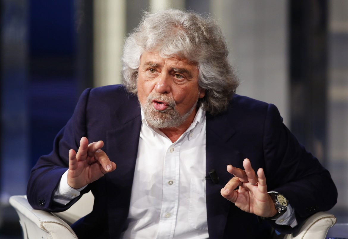 Grillo: «Italicum incostituzionale, noi vogliamo le preferenze»