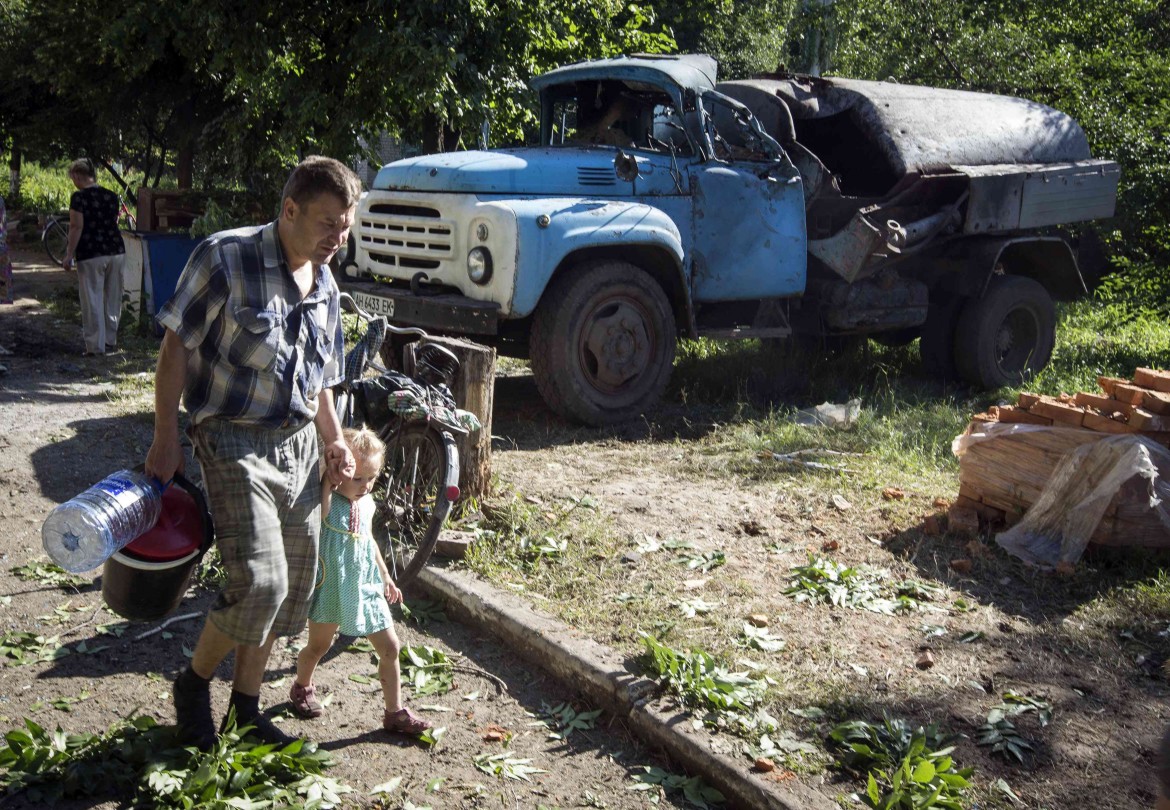 Allarme profughi in Ucraina, in 110mila hanno sconfinato