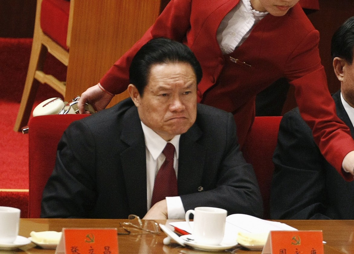 Sotto inchiesta Zhou Yongkang, ex numero nove dell’Ufficio centrale del Politburo