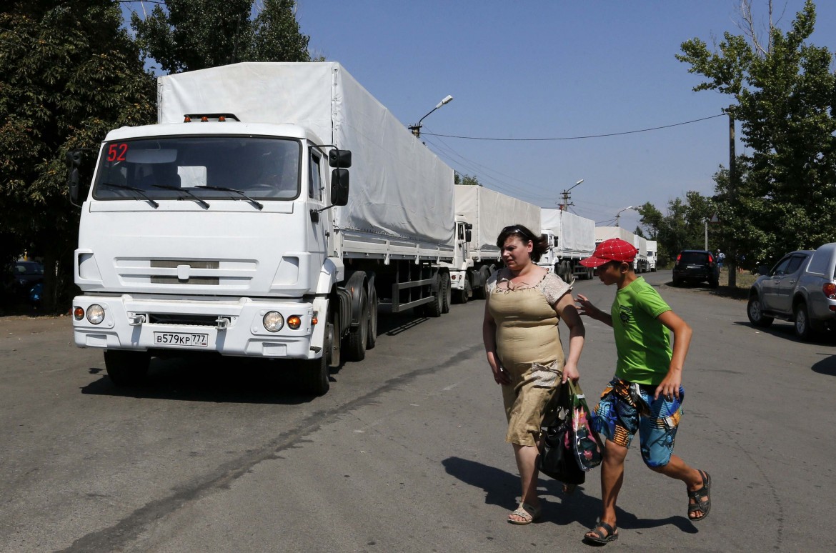 Gli «aiuti» di Mosca arrivano a Lugansk