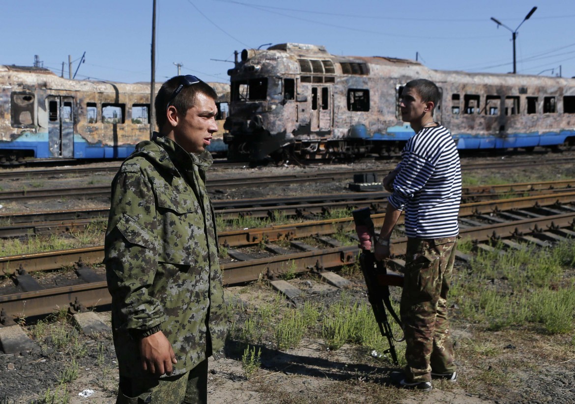 Esercito di Kiev in rotta, Nato pronta a intervenire
