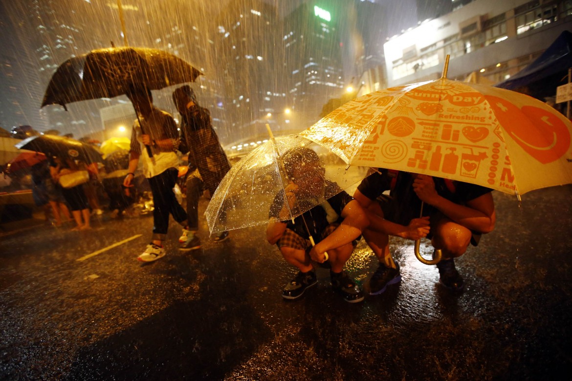 Hong Kong, sotto l’ombrello