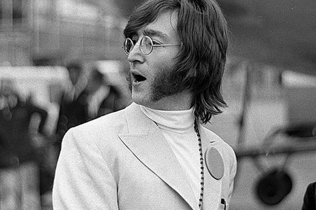 John Lennon tour bus, la musica è itinerante