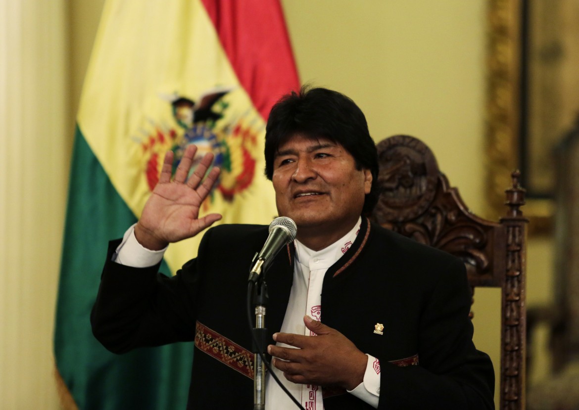 «Desde Bolivia, venceremos». Evo Morales fa gli auguri a Potere al popolo