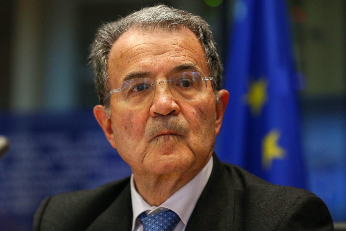 Romano Prodi: «L’intervento in Libia avventurismo disastroso»