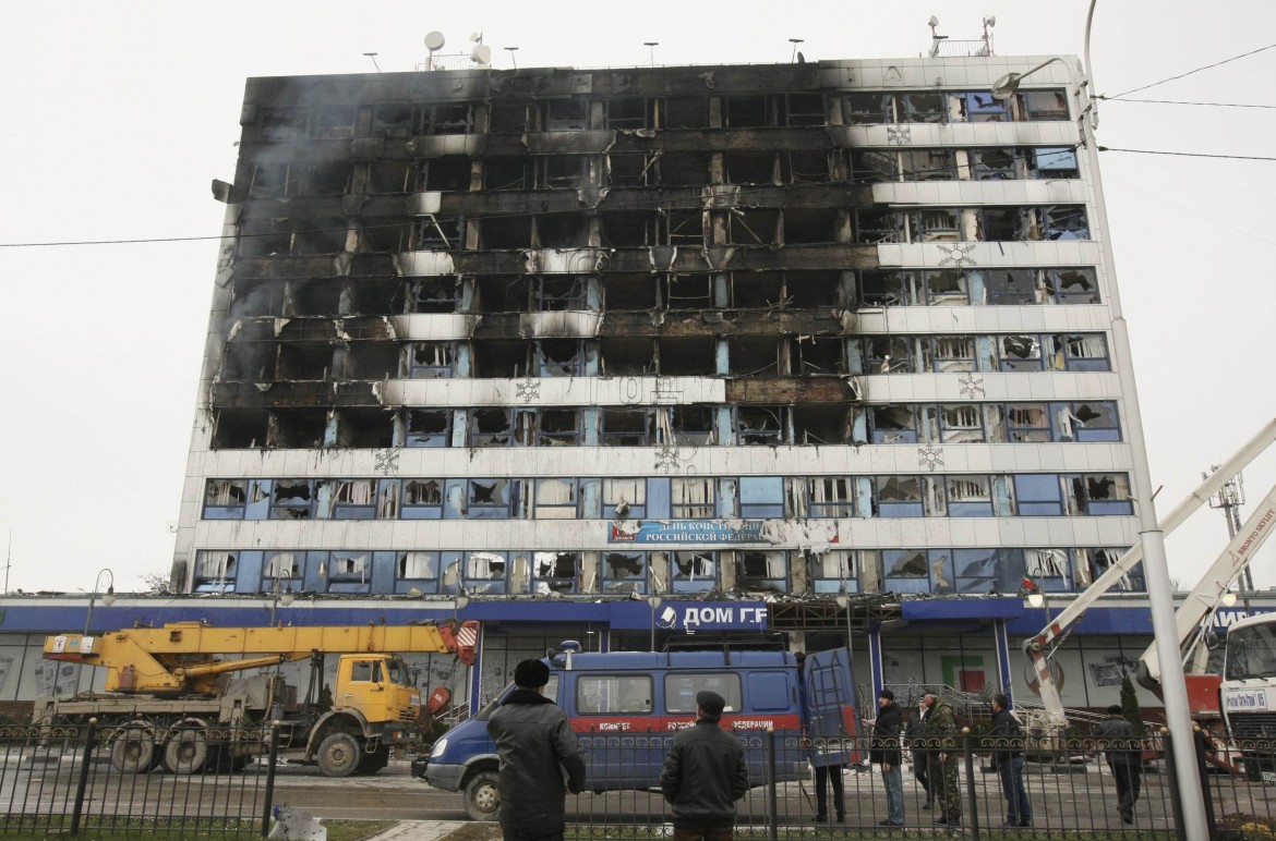 Attacco al centro di Grozny degli islamisti armati