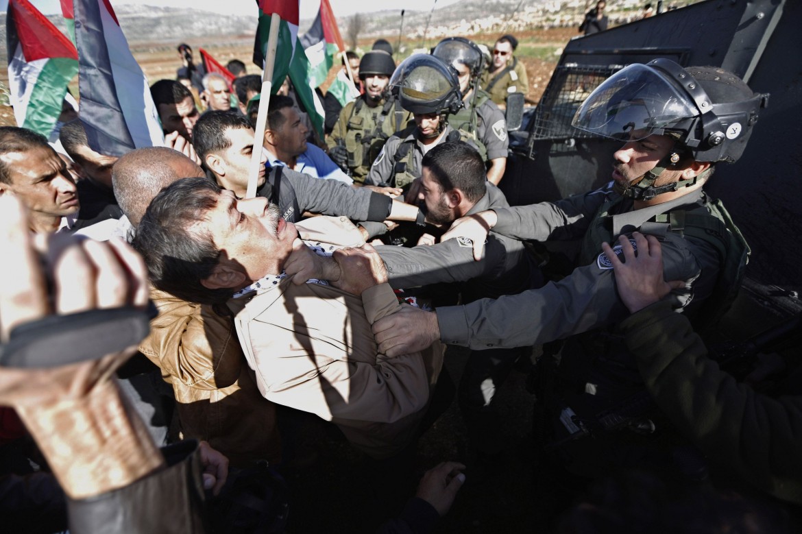 Ministro Anp muore dopo aggressione soldati israeliani
