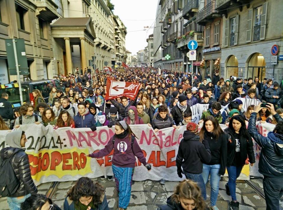 L’altro sciopero: 70 mila studenti nelle piazze e i blitz dello sciopero sociale