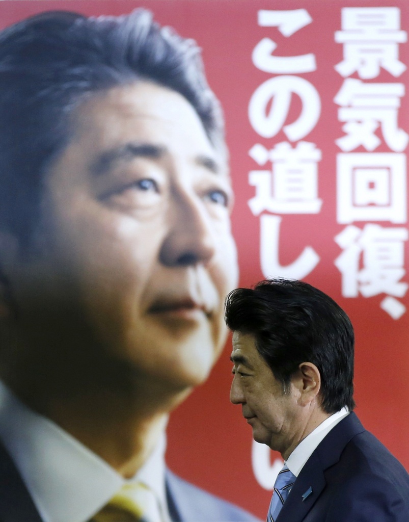 Al via l’Abenomics 2, ma vota solo il 52%