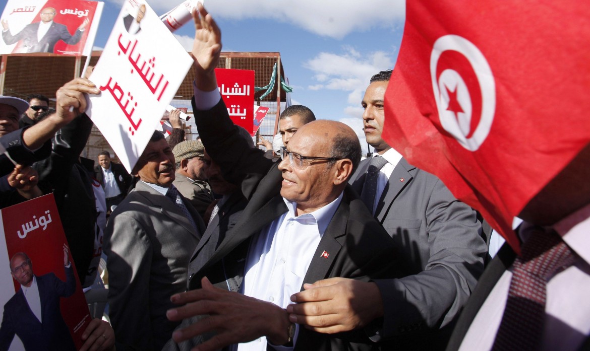 Essebsi contro Marzouki, lo scontro tra i «due vecchi»