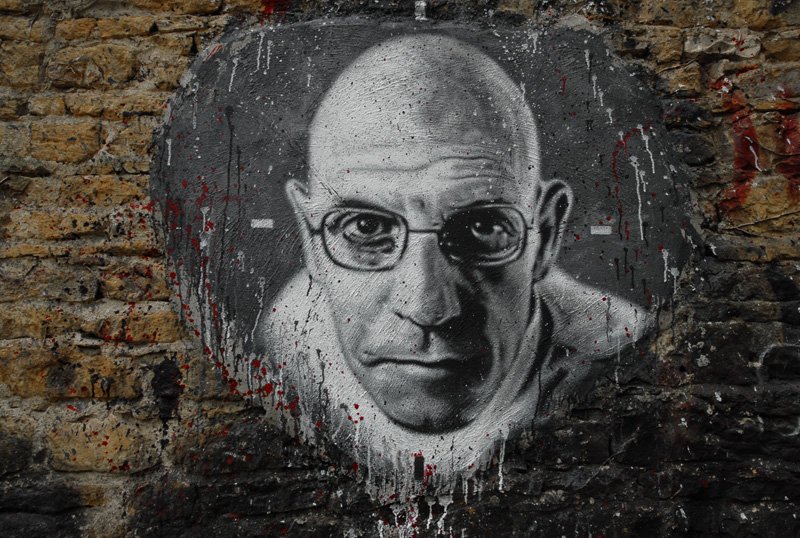 murale su Michel Foucault