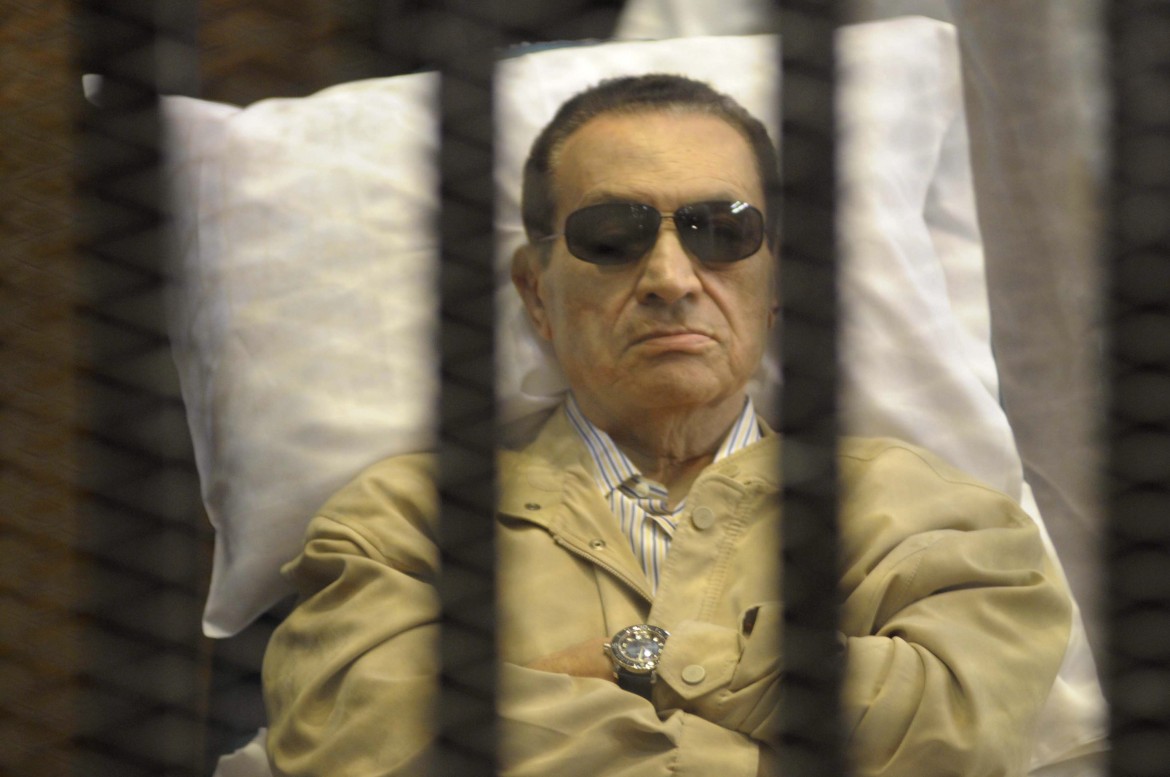 Mubarak prosciolto dall’accusa di corruzione. Può lasciare il carcere